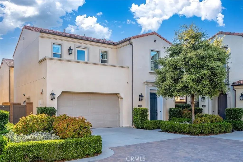 133 Hemisphere, Irvine