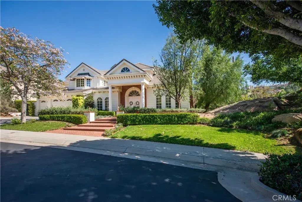 9506 Hunt Club, Chatsworth