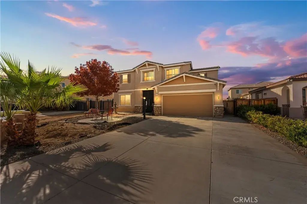 2517 San Madrid Way, Rosamond