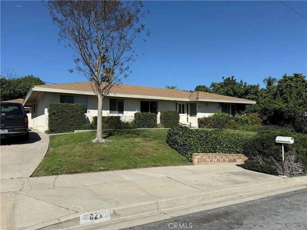 821 Woodcrest Avenue, La Habra
