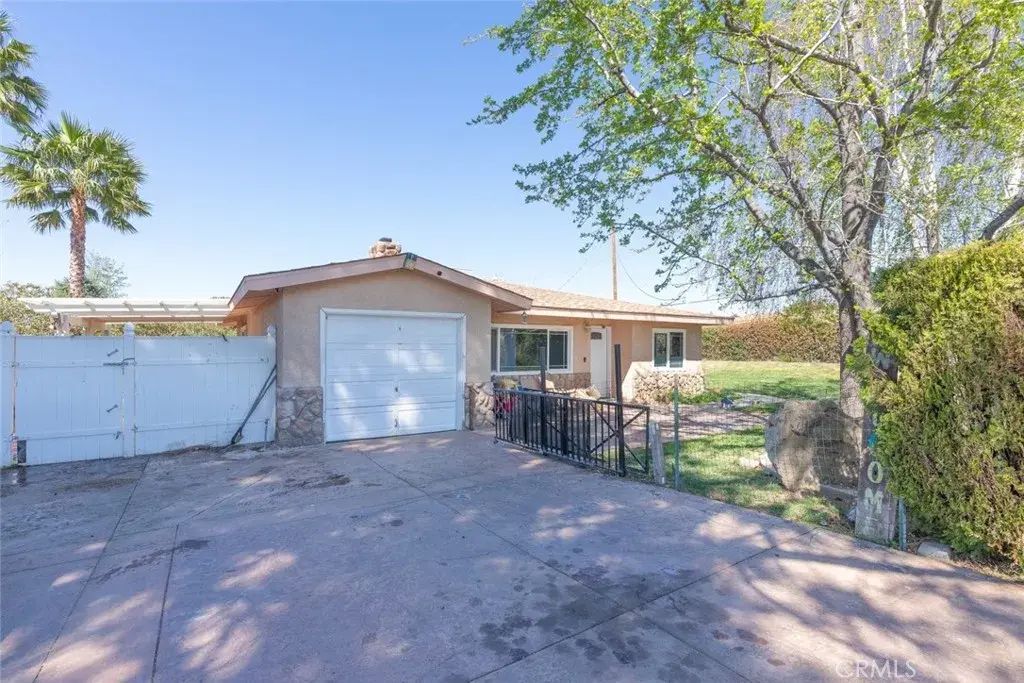 10381 Winesap, Cherry Valley