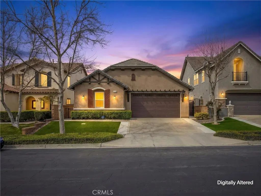 5418 Massa Way, Fontana
