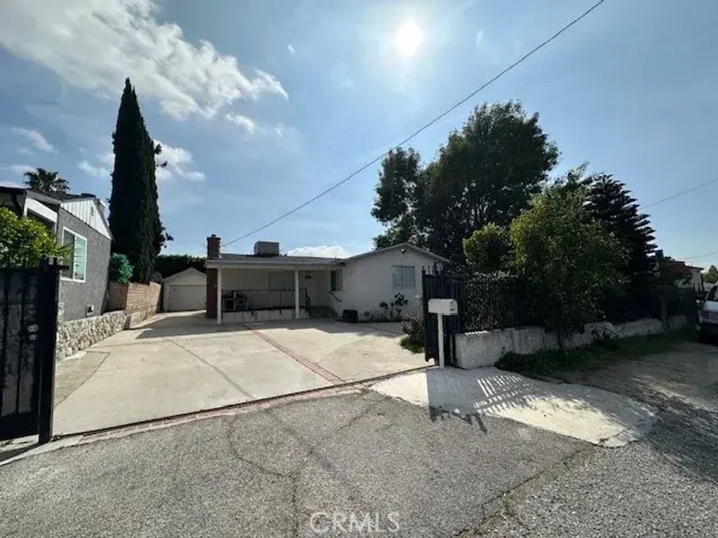 7848 Forsythe, Sunland