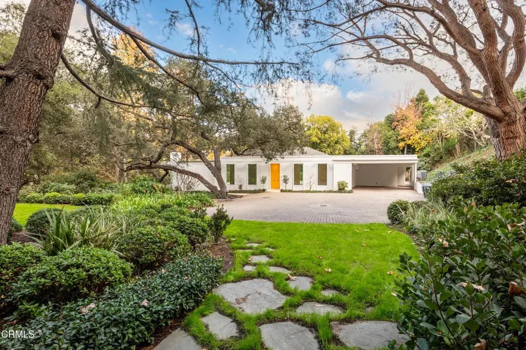 800 Canon Drive, Pasadena