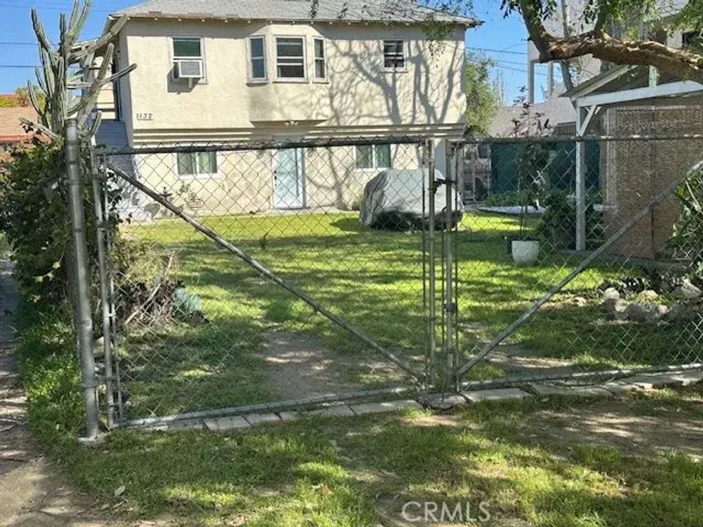 132 Everett Street, Glendale