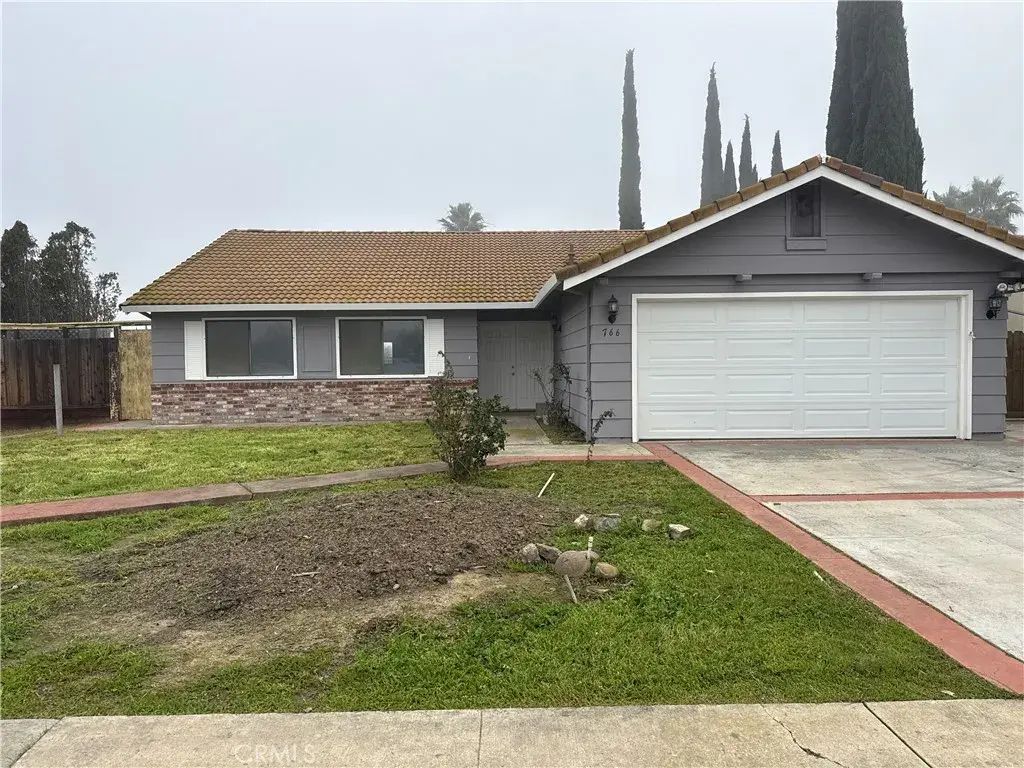 766 Meadowlark Avenue, Los Banos
