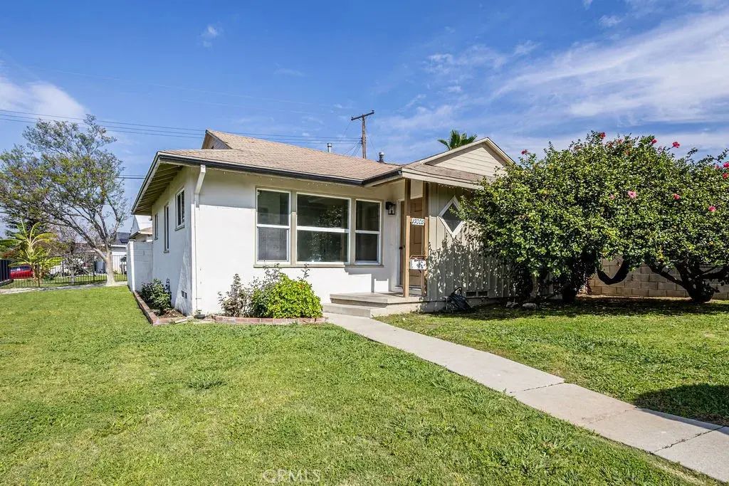 17003 Dubesor, La Puente