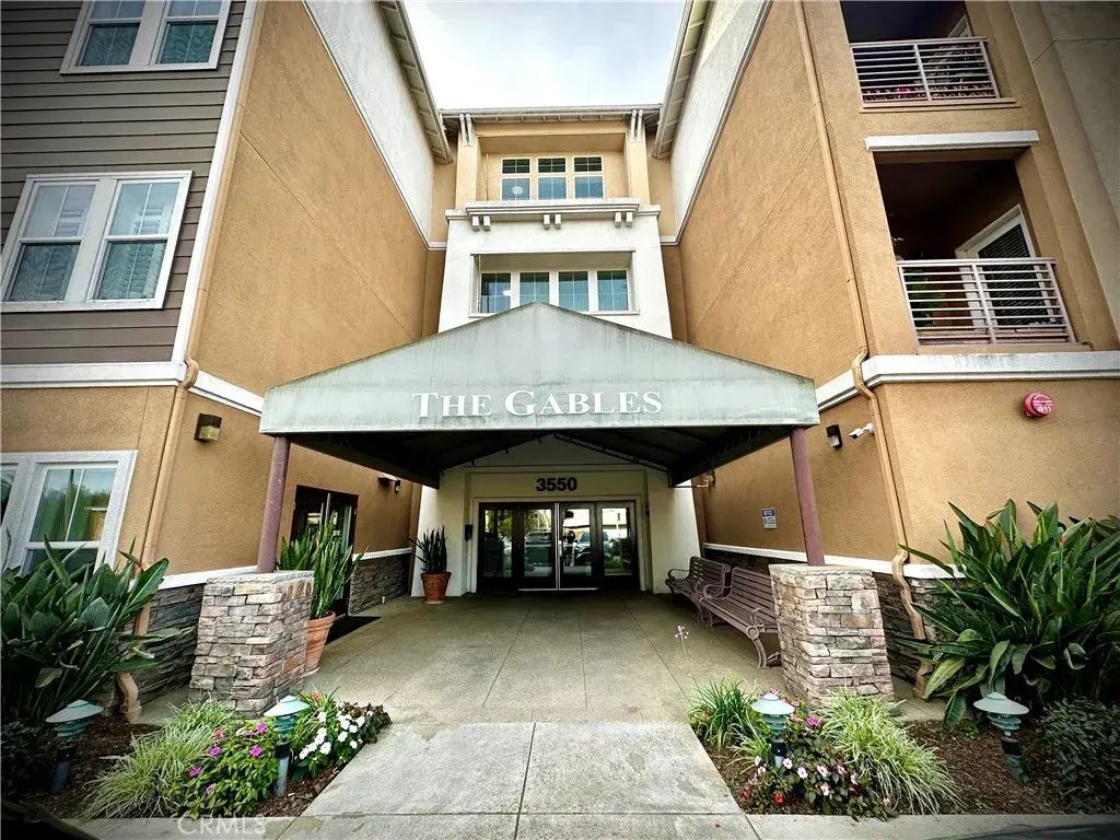 3550 Torrance 215, Torrance