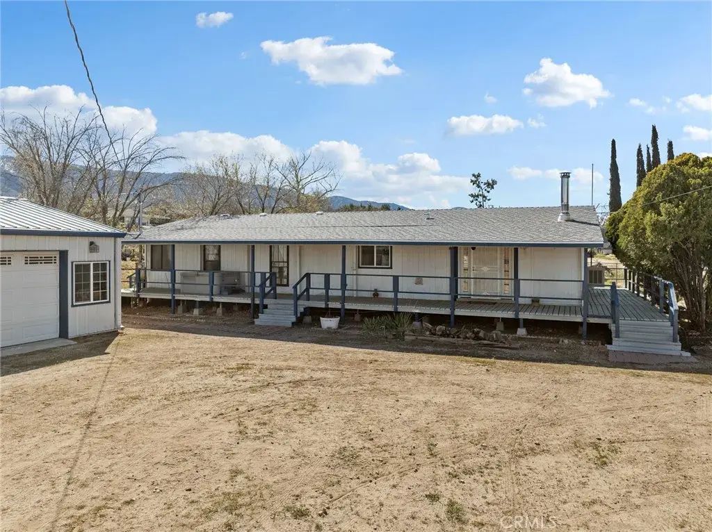 599 Smoke Tree Road, Pinon Hills