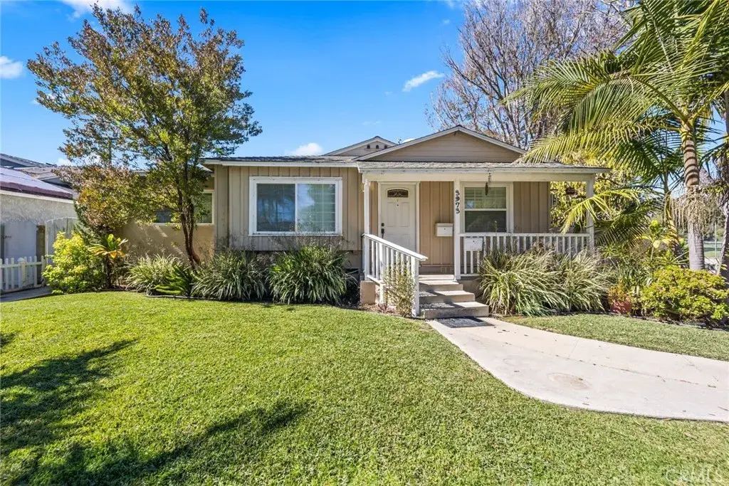 3973 Knoxville, Long Beach