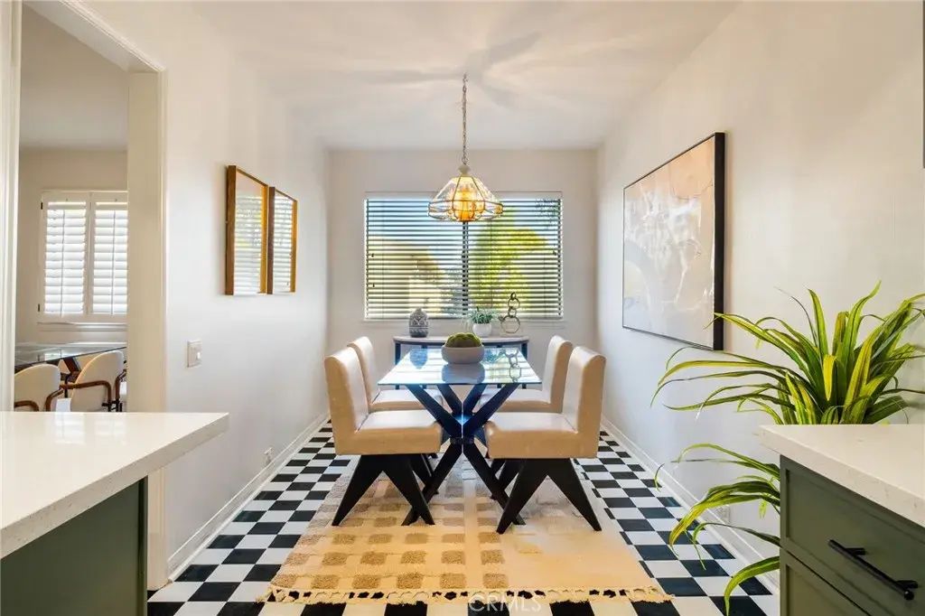 534 S Oak Knoll Ave 103, Pasadena