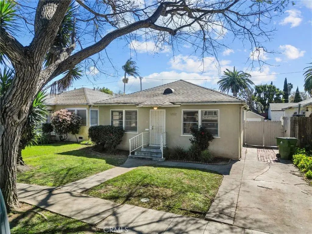 12132 Herbert, Los Angeles