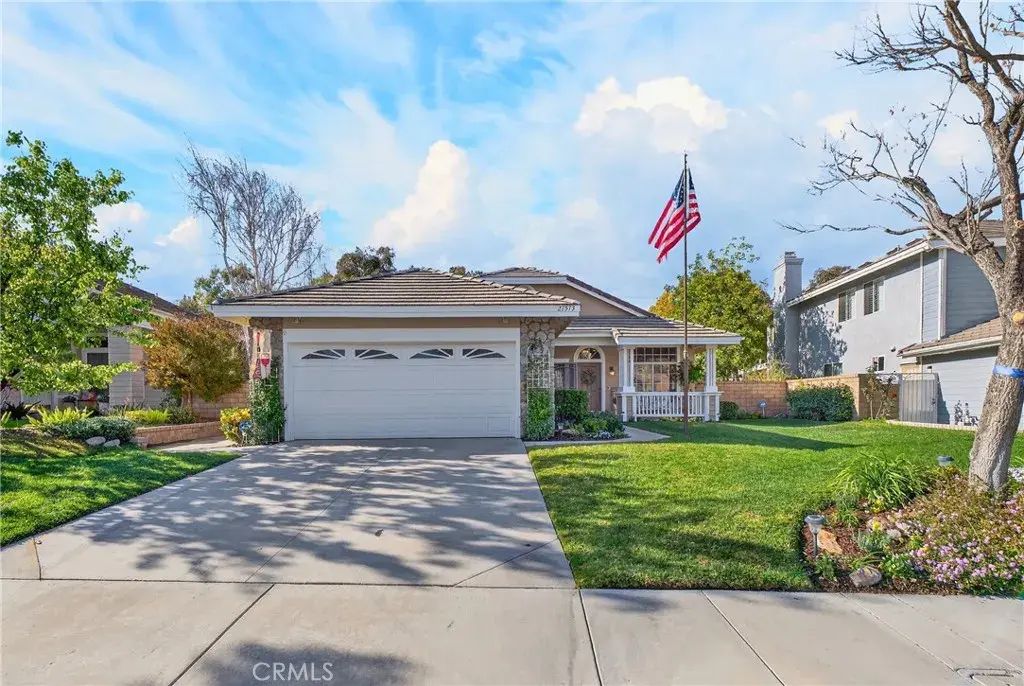 27573 Berkshire Hills Place, Valencia