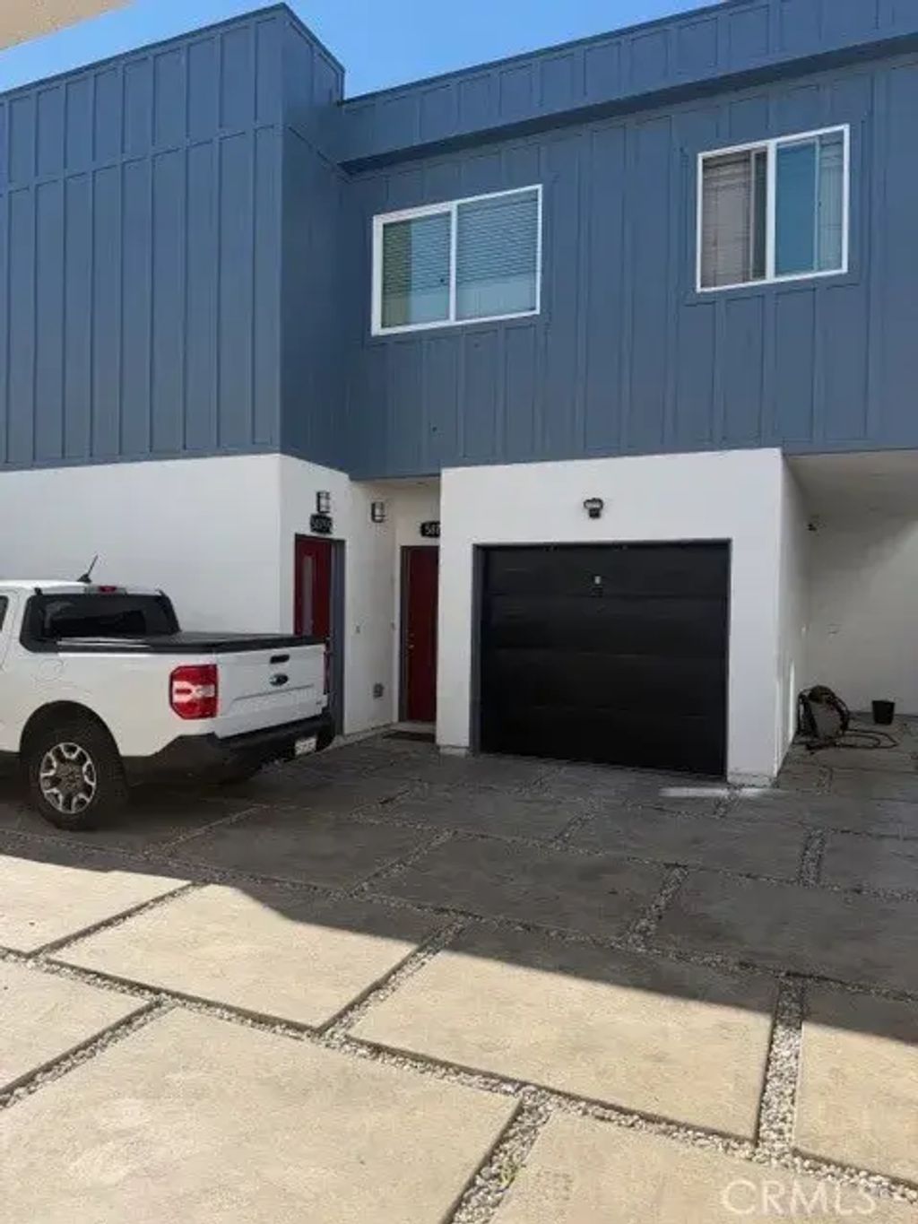 5875 S Towne Avenue, Los Angeles