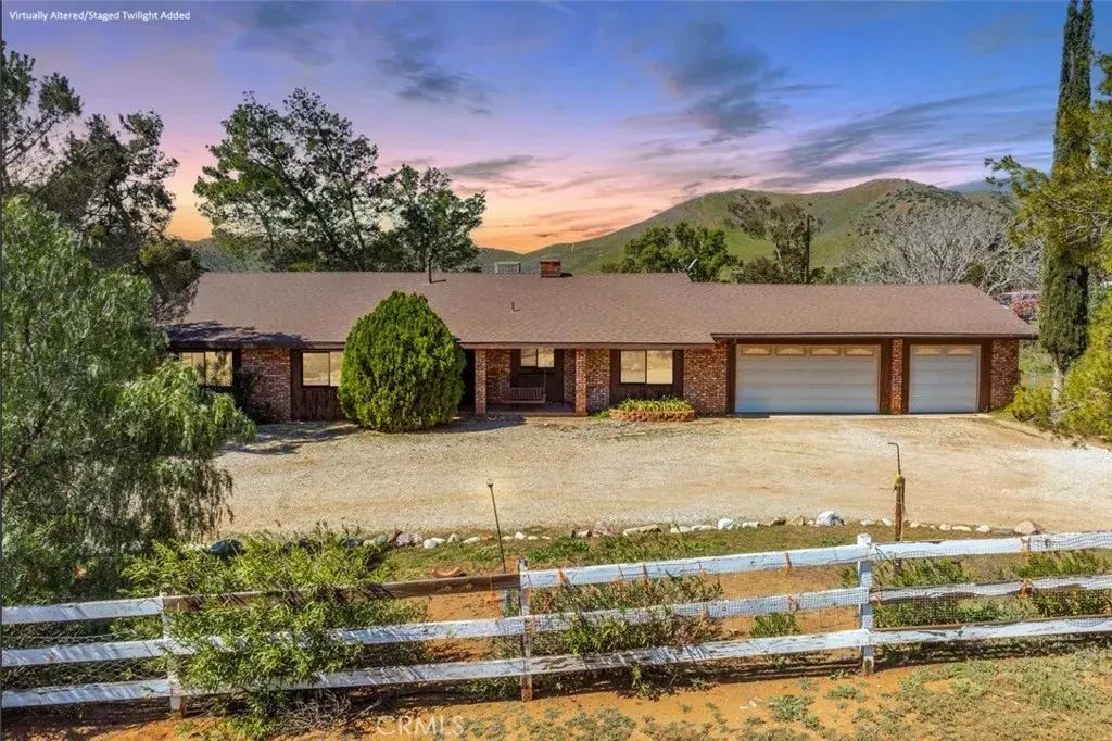 34655 Katherinel, Acton