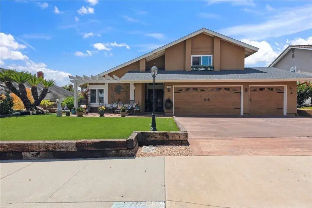 1355 Knoll Drive, Oceanside