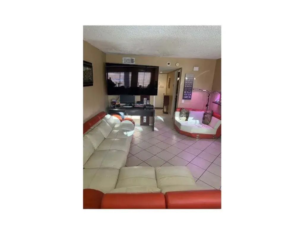 994 La Costa N101, Corona