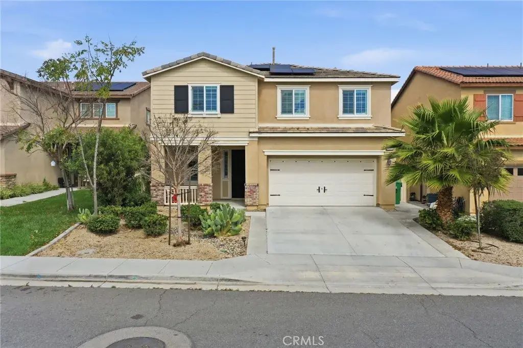 24318 Red Spruce, Murrieta