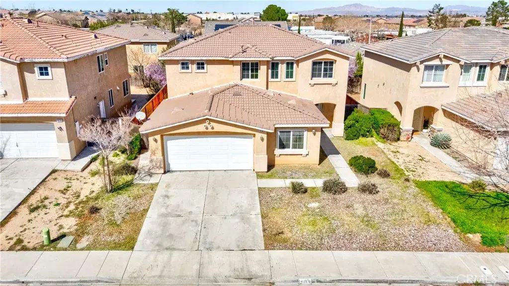 14166 Dry Creek Street, Hesperia