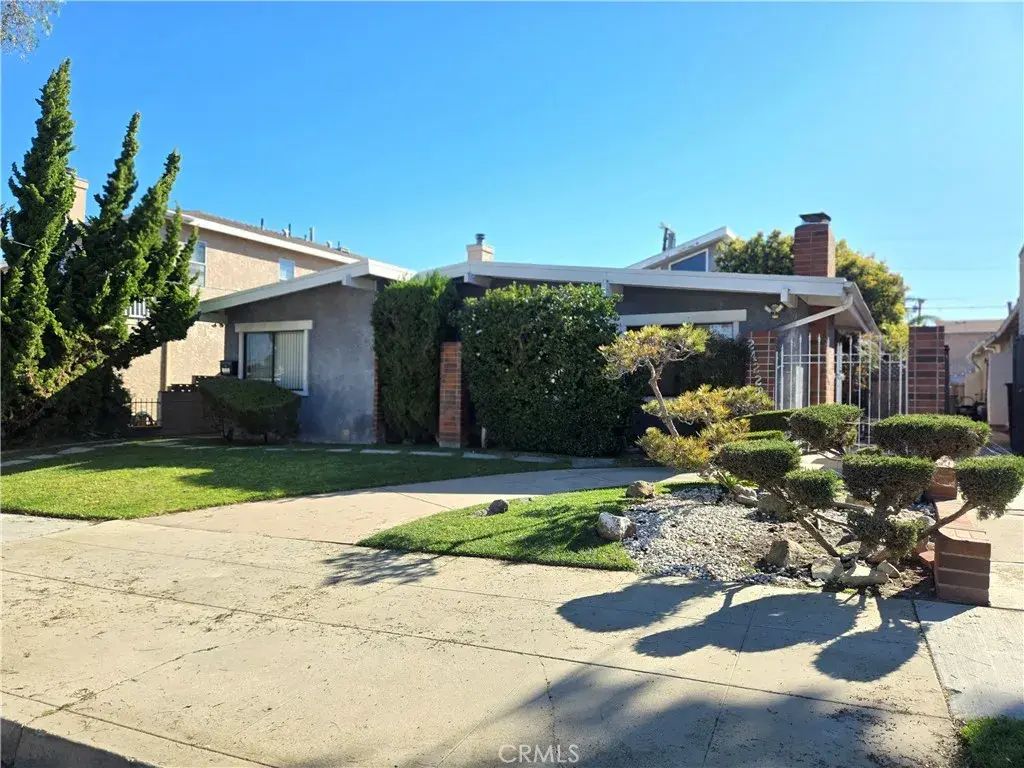 24228 Ward, Torrance