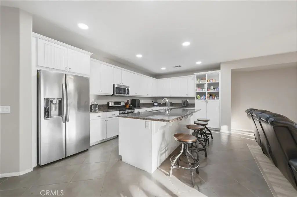 35831 Bobcat Way, Murrieta