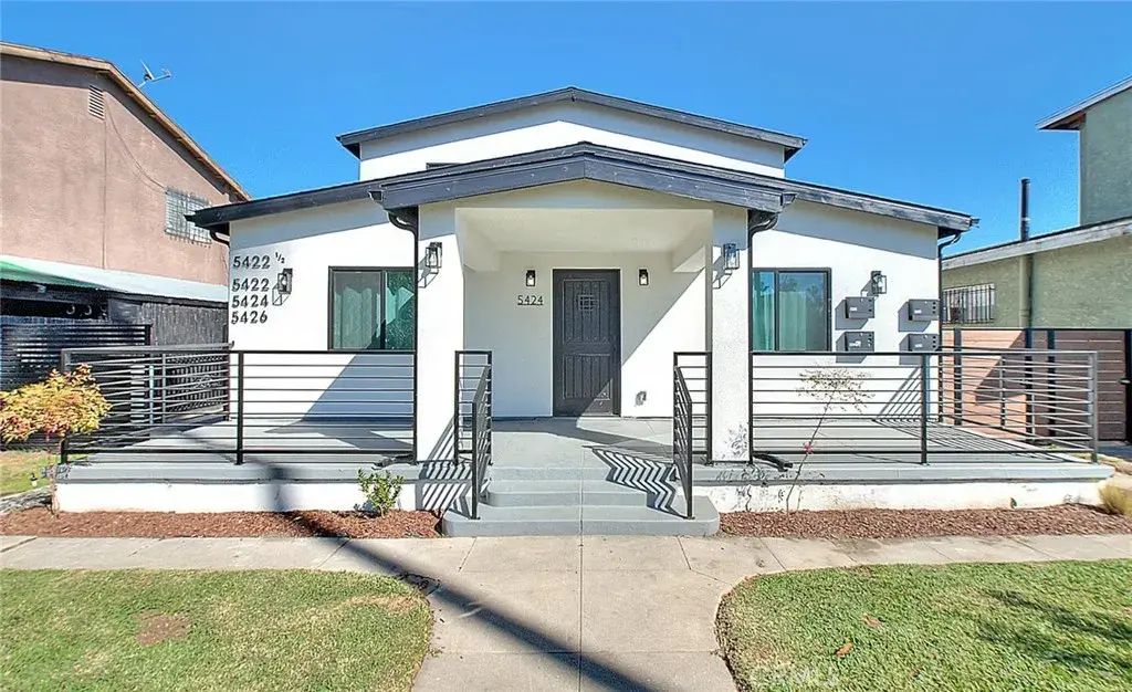 5422 Ruthelen Street, Los Angeles
