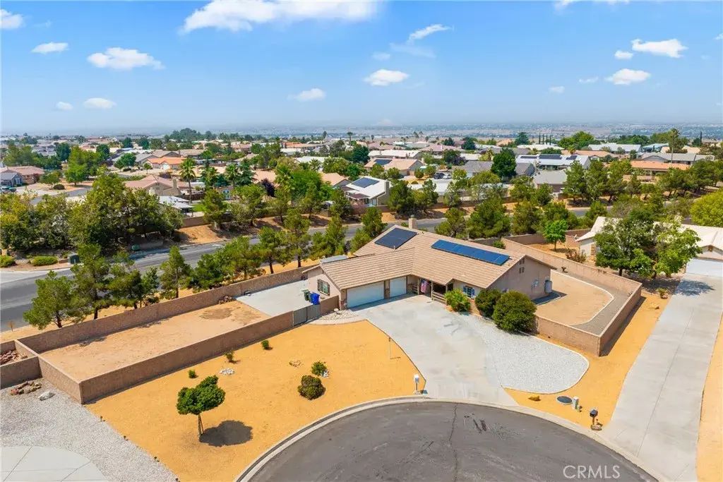 12902 Casco, Apple Valley