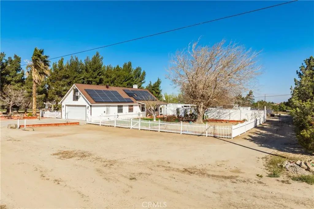 5849 East Avenue T8, Palmdale