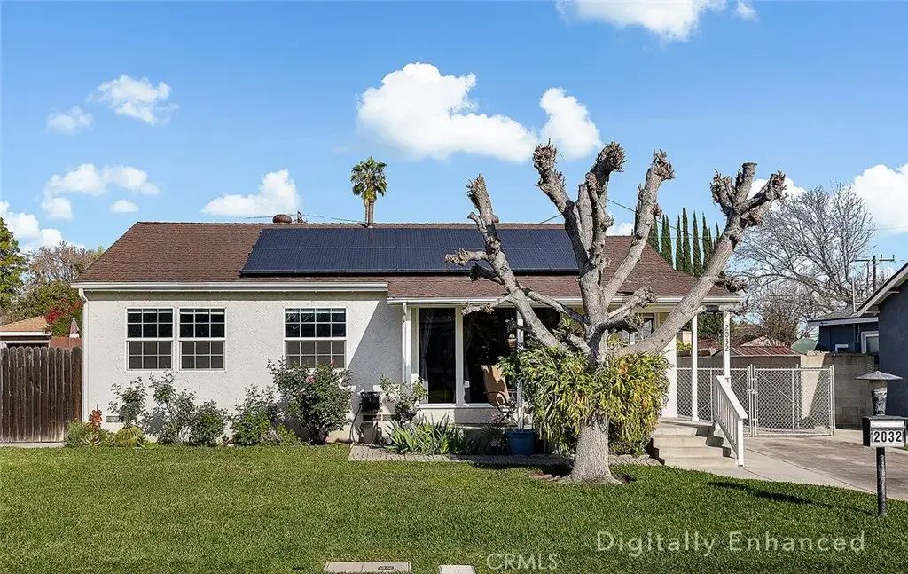 2032 Graydon, Monrovia