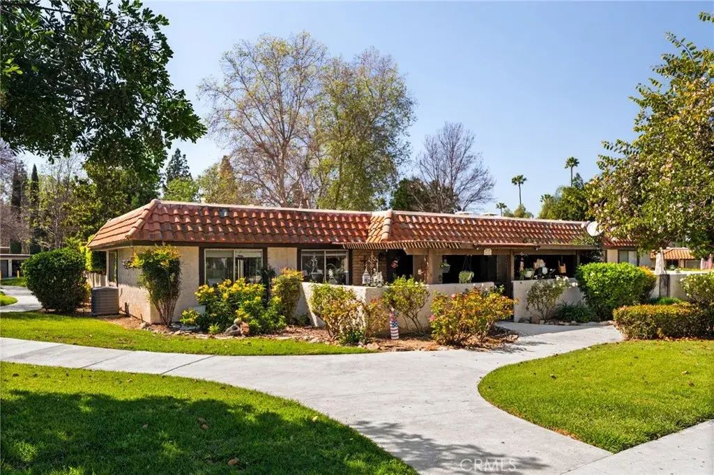 2850 Monroe, Riverside