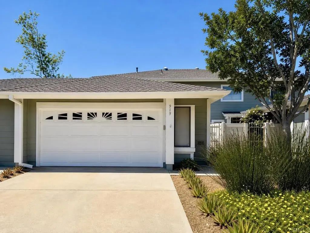 919 Wentworth Circle, Vista