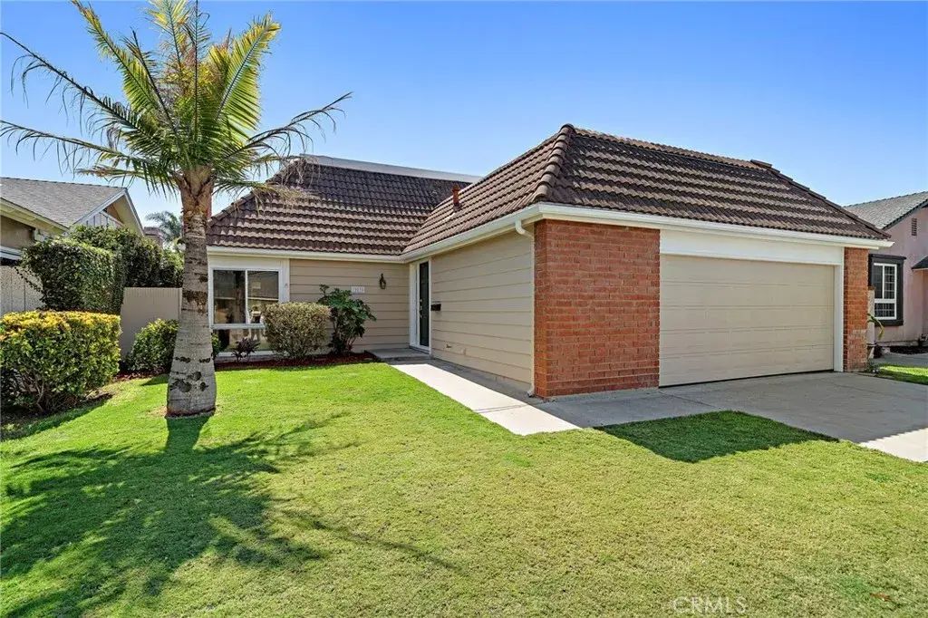 10830 La Terraza Avenue, Fountain Valley