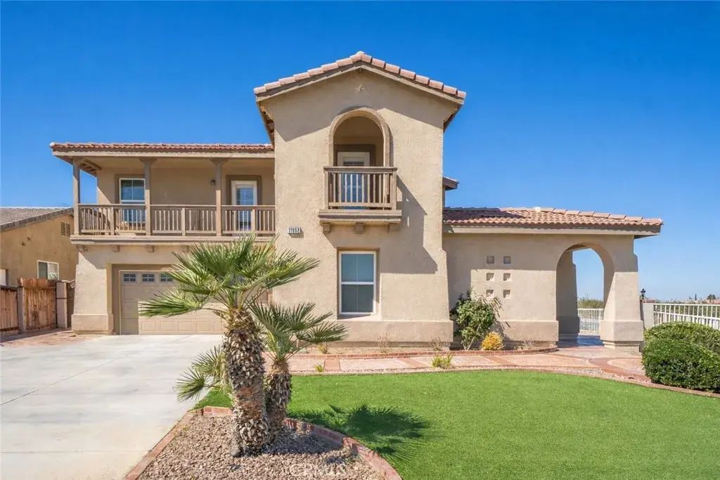 11992 Mesa Linda Street, Victorville