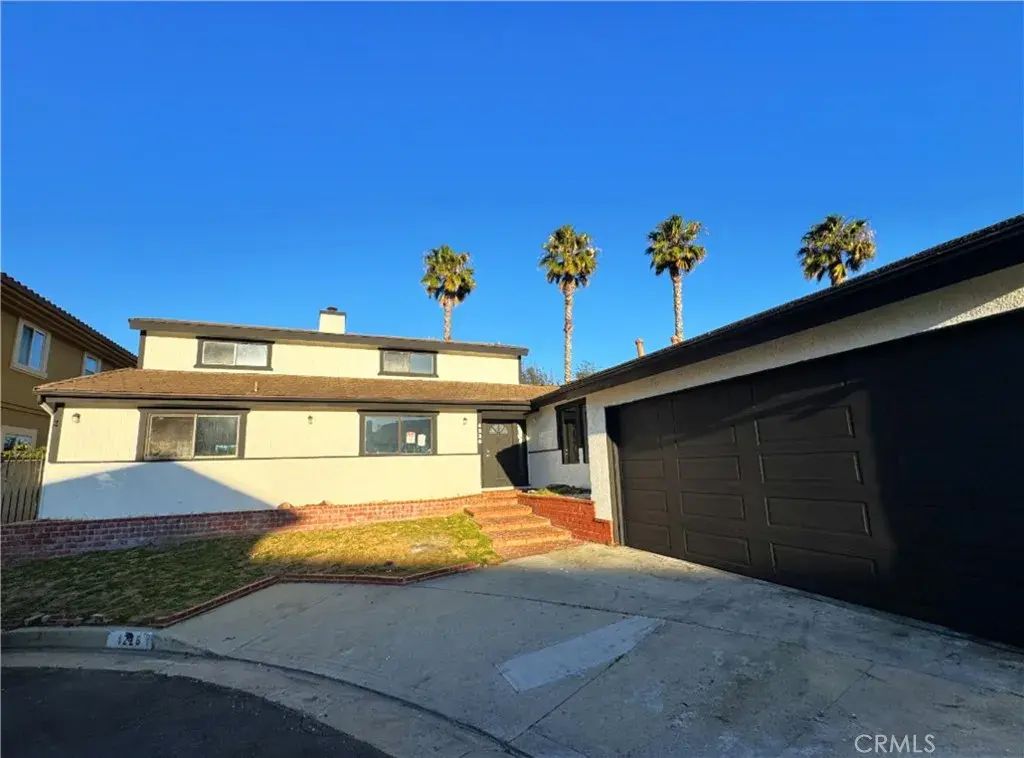 4226 Don Carlos Drive, Los Angeles