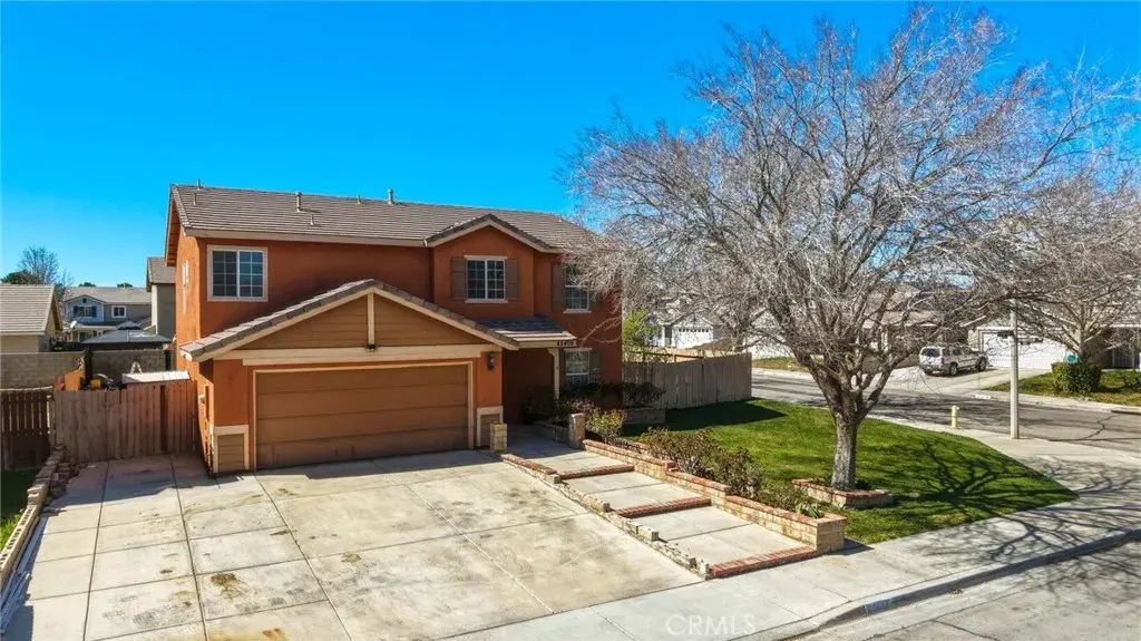 45409 Pickford Avenue, Lancaster