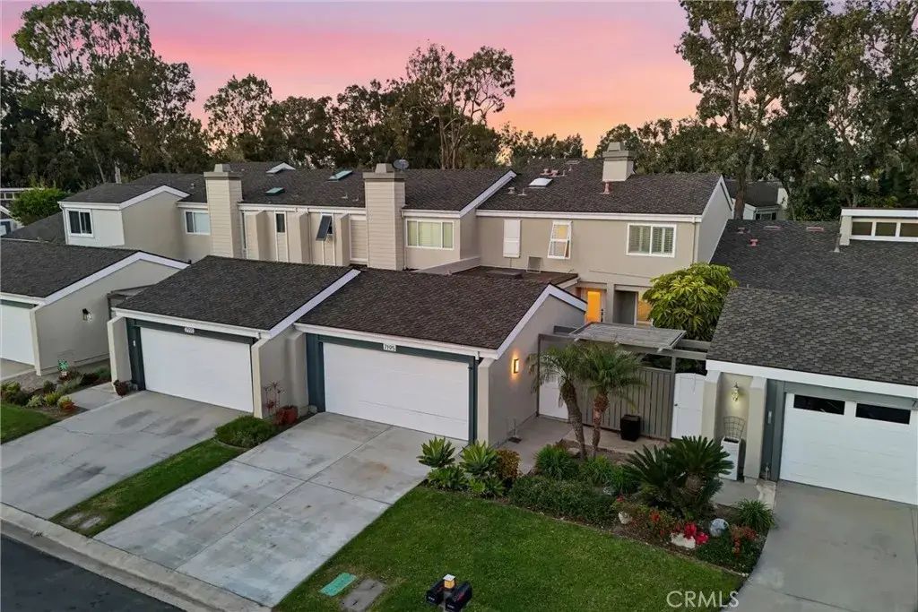 7195 Riptide Circle, Huntington Beach