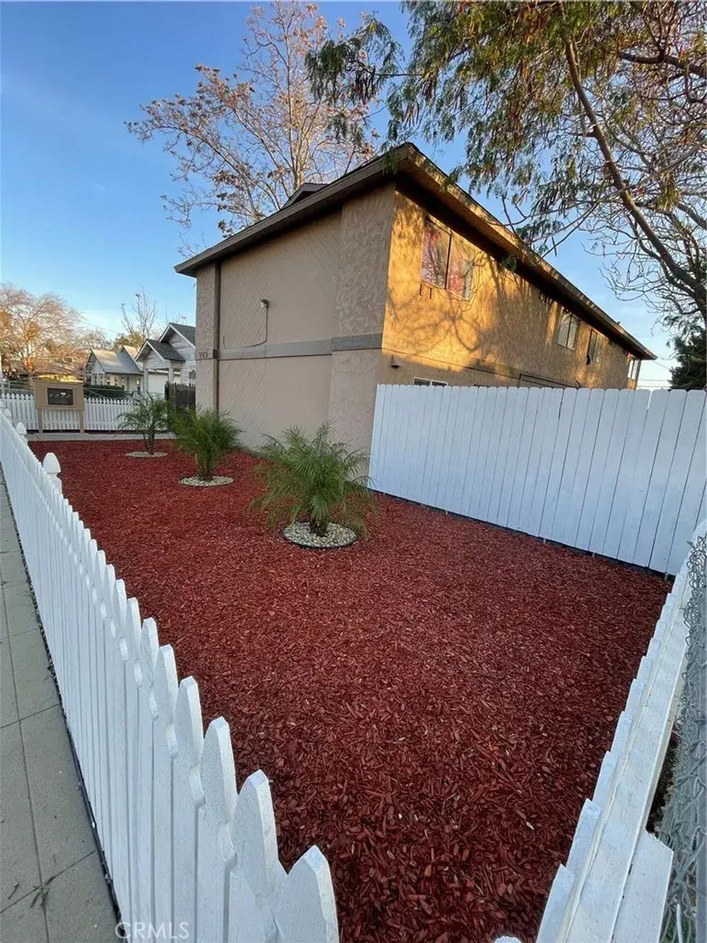 223 Monterey, Bakersfield