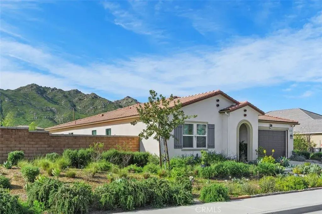 7633 River Gulch, Riverside