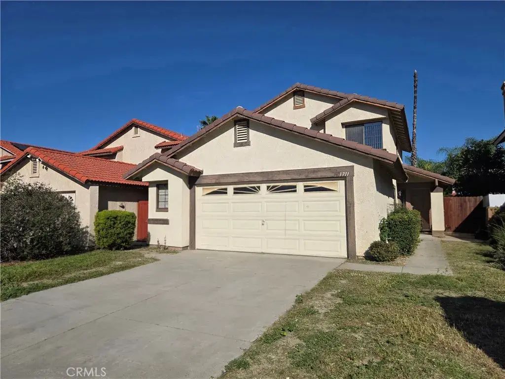 1711 Glenview Drive, Perris