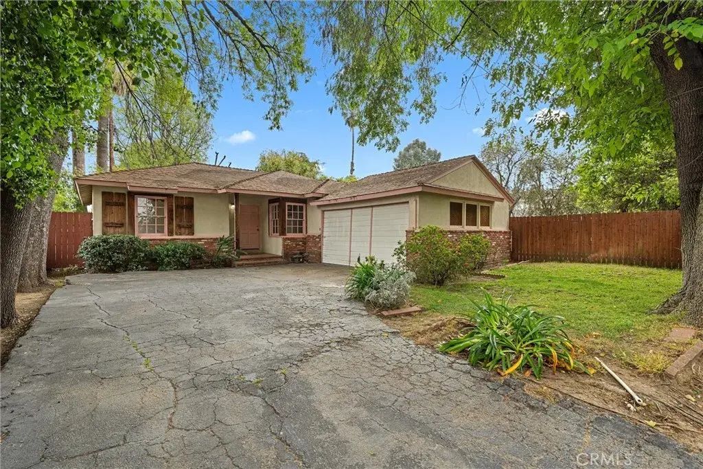 5636 Ponce, Woodland Hills