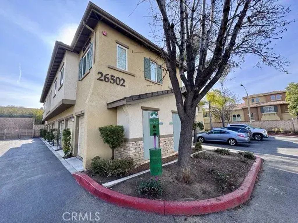 26502 Arboretum 1603, Murrieta