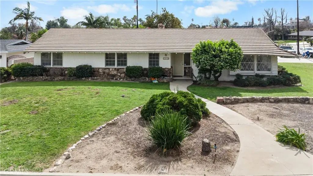 5818 Sycamore, Rialto