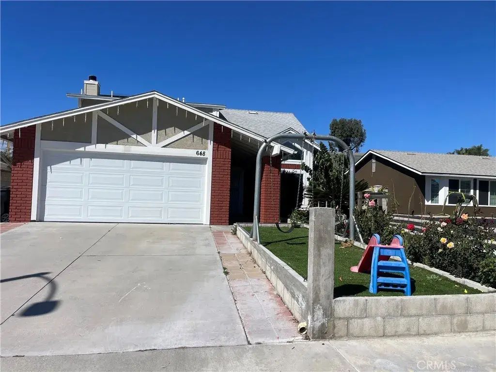 648 San Carlo, Colton
