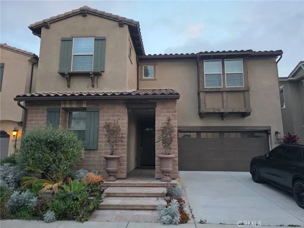 10362 Elizabeth, Buena Park