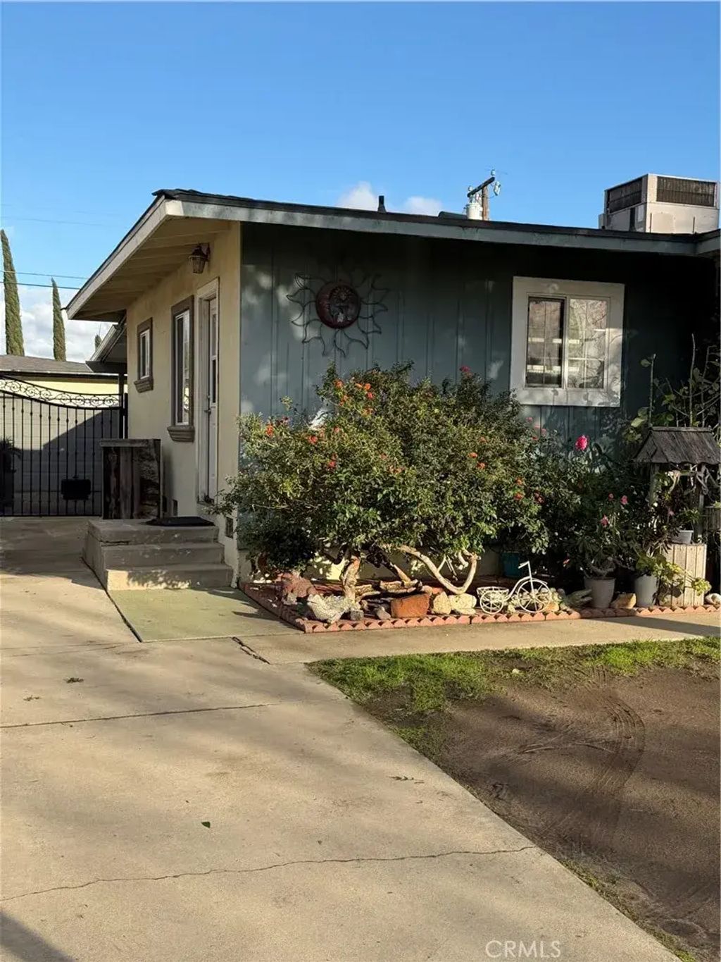451 N Oakdale, Rialto