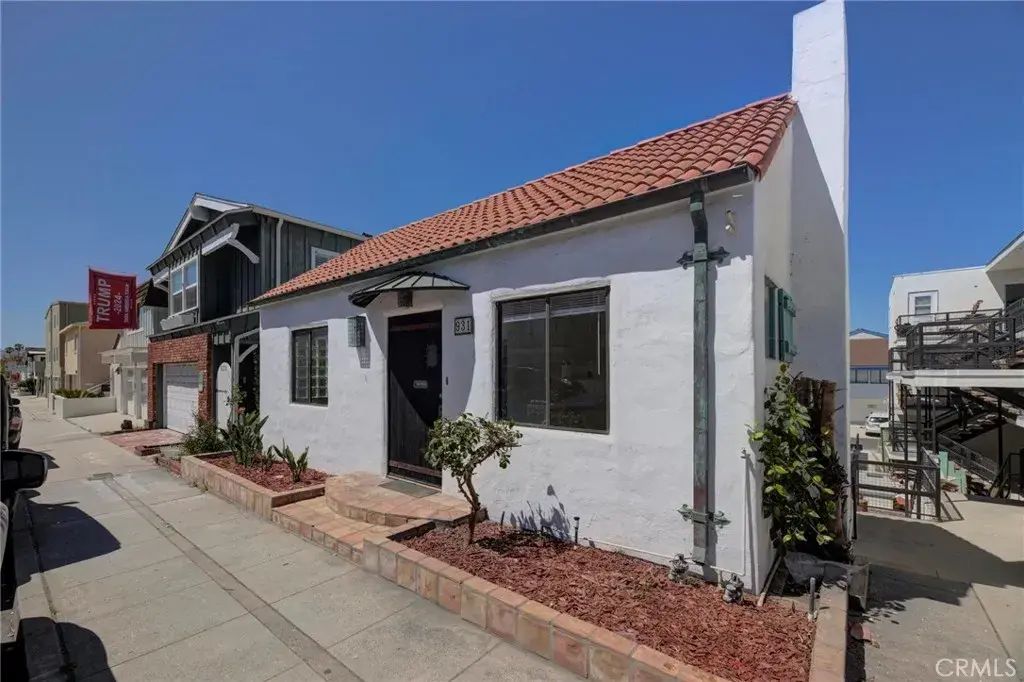 931 Manhattan Avenue, Hermosa Beach