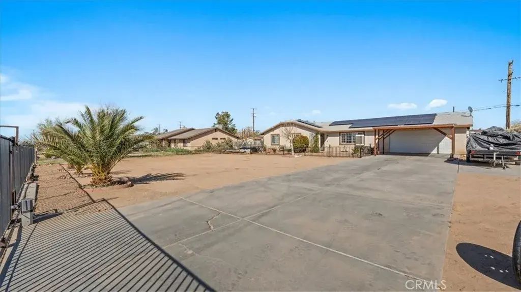 11545 Kiowa, Apple Valley