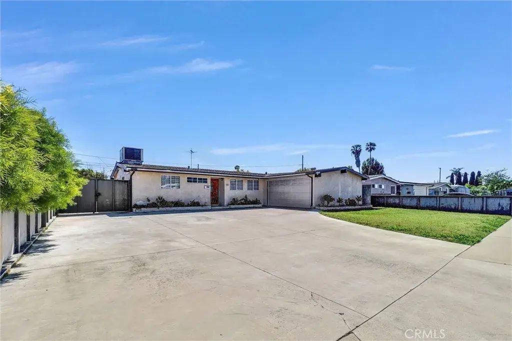 9562 Canton Avenue, Anaheim