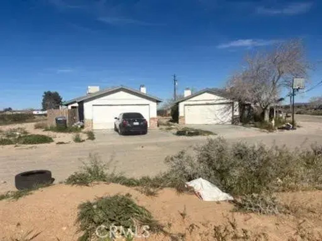 9231 N Loop, California City