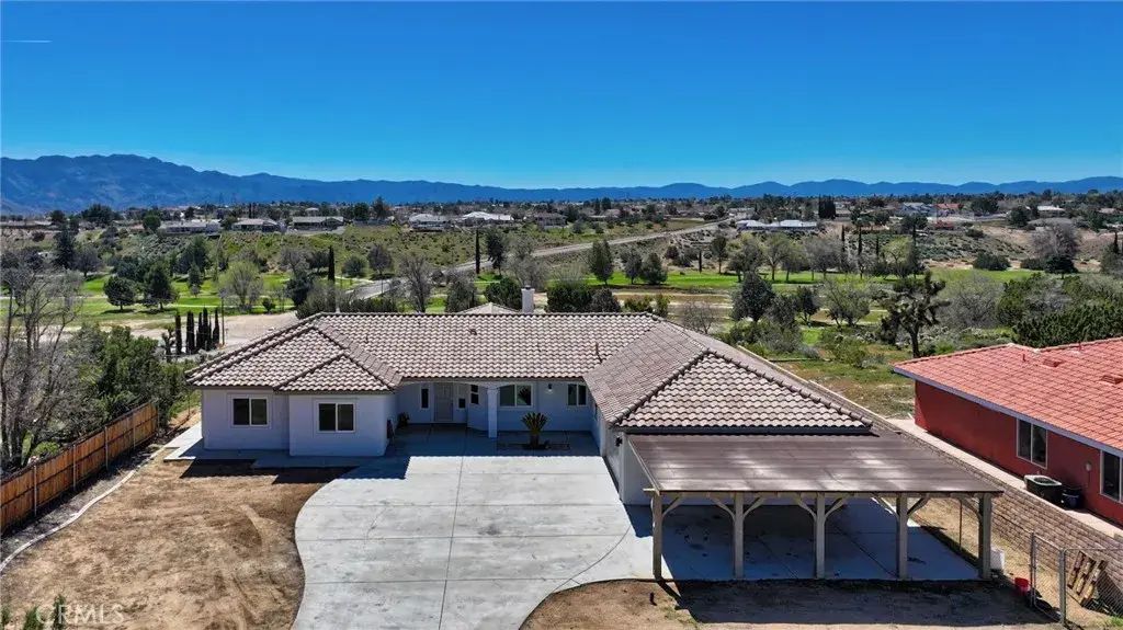 18425 Orange Street, Hesperia
